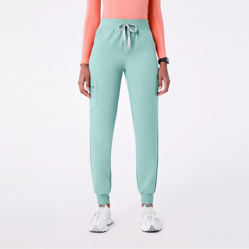 Figs Women's Jogger Scrub Pants in Aqua - Picture 2 of 9